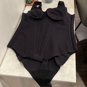 Honeylove Boldness Bodysuit VEUC Black 2X